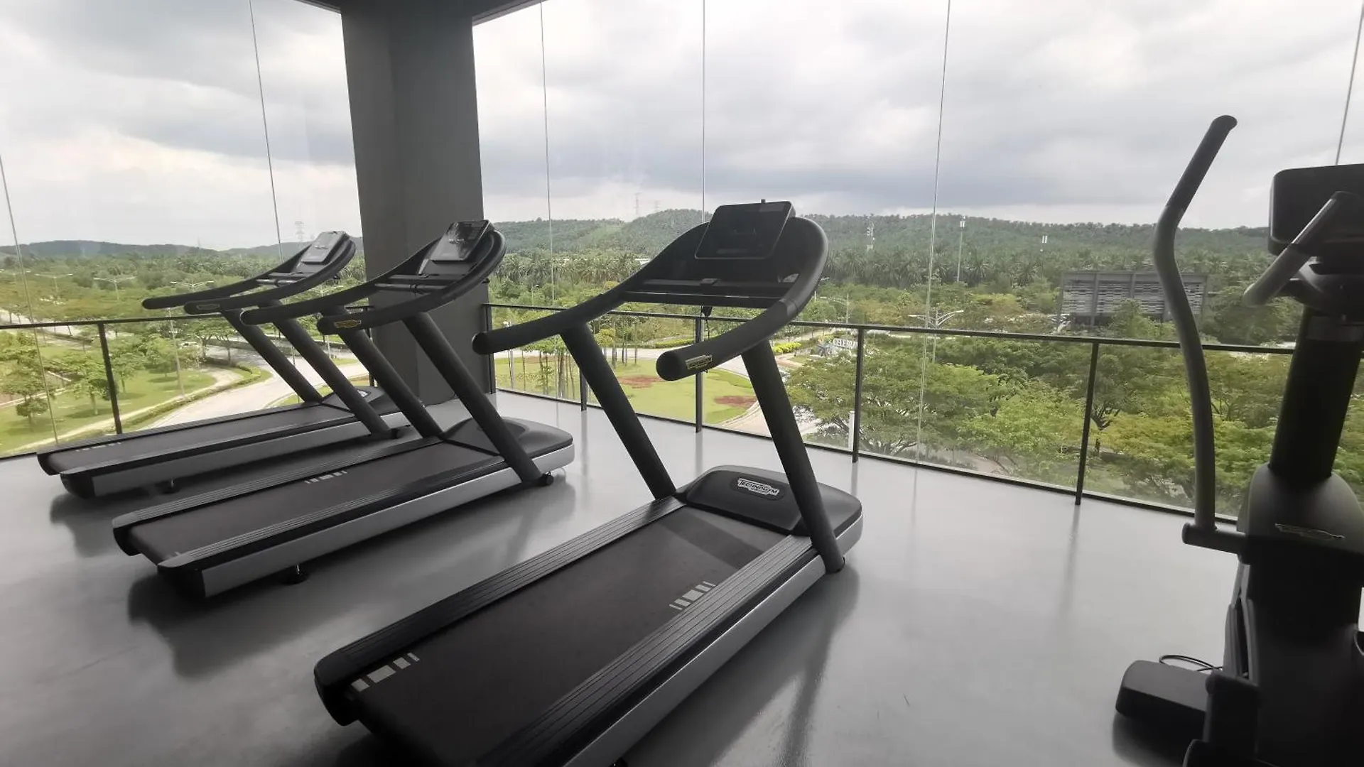 Bell Suite 4Pax Sepang Kota Warisan Klia Malaysia