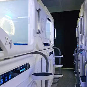 カプセルホテル Bangau - Short Term Rest Area Capsule, セパン