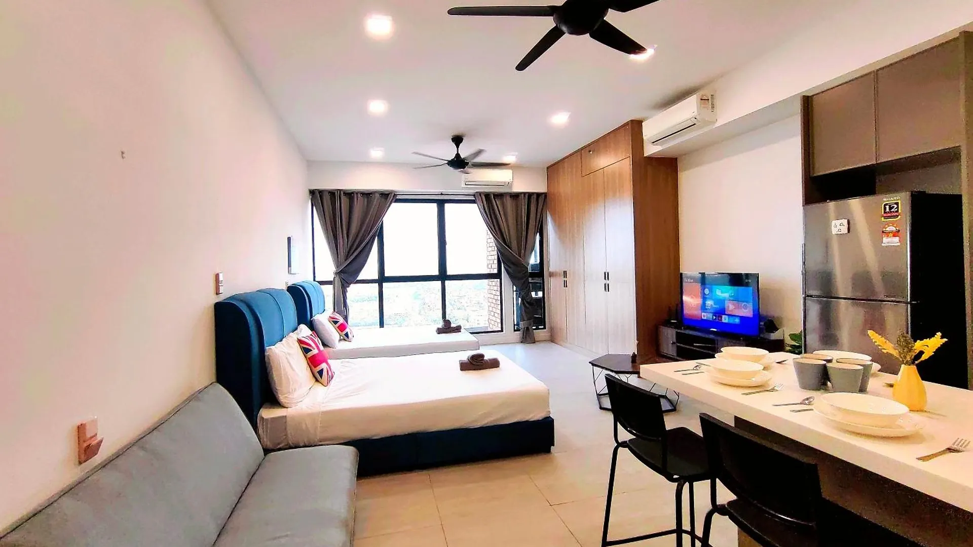 Bell Suite 4Pax Sepang Kota Warisan Klia Malaysia